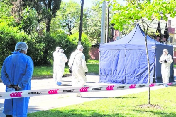 Un acusado por robo murió de un tiro cerca del parque Guillermina