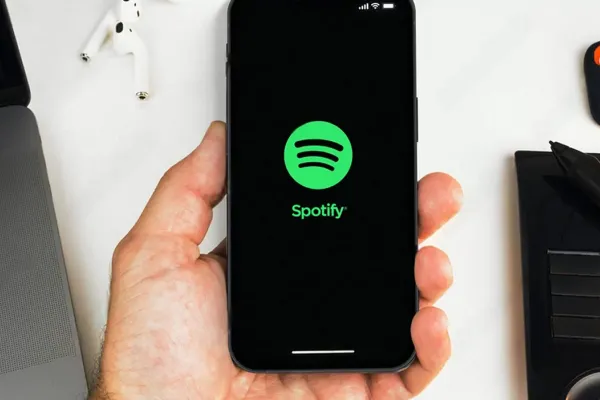 600x400_adios-al-spotify-pirata-plataforma-toma-medidas-contra-apk-1073570-113551.webp