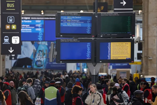 600x400_sin-servicio-parisinos-padecieron-paralizacion-servicio-trenes-afp-1073835-085204.webp