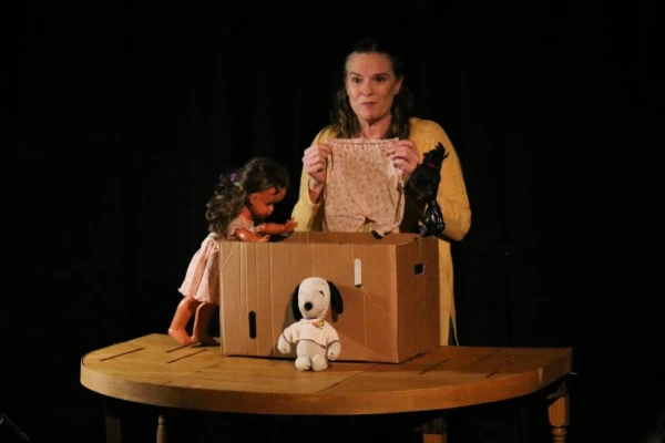 “Desde el altillo” recupera la experiencia infantil del exilio