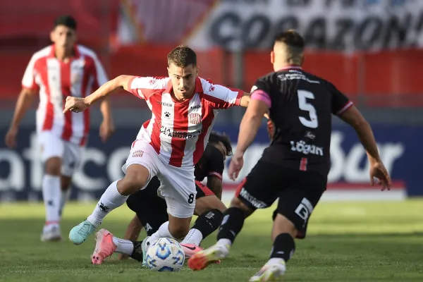 San Martín de Tucumán tenía la victoria, pero se le escurrió entre los dedos