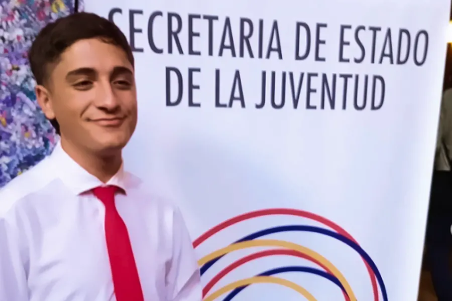 OTRO ALUMNO DESTACADO. Luciano Lopez Luna, alumno con el mejor promedio en la Escuela Municipal Petrona de Adami ubicada en Yerba Buena. / LUCIANO LOPEZ LUNA