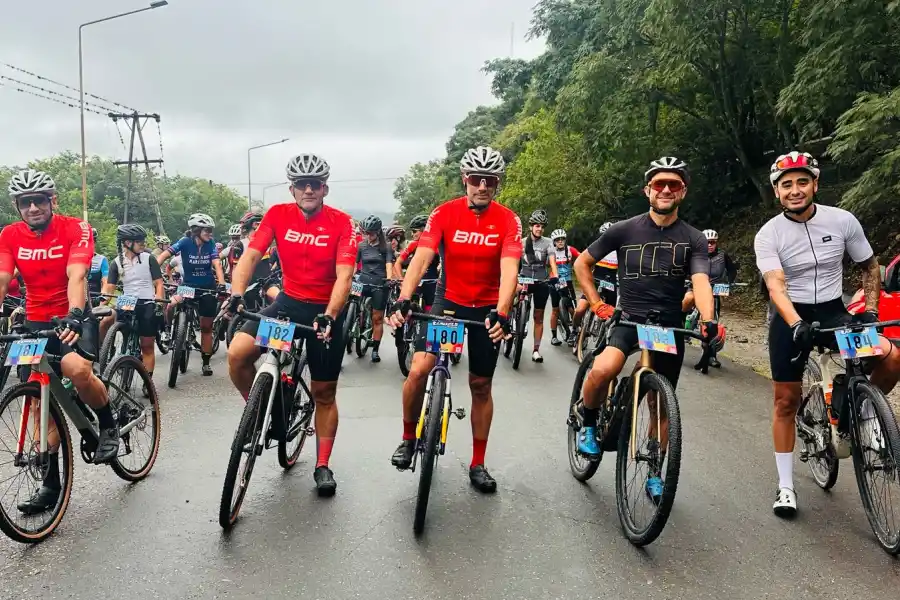 Facu Cayata confirmó su gran momento con un claro triunfo en San Pedro de Colalao