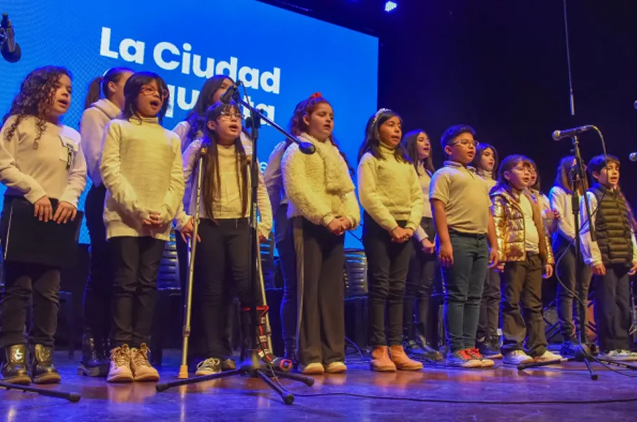 La dirección del coro preparará presentaciones a lo largo del año.