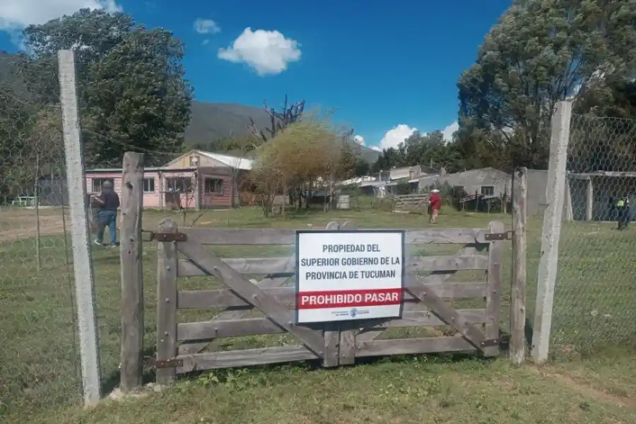 DESALOJO. La Provincia recuperó las tierras de un emprendimiento.
