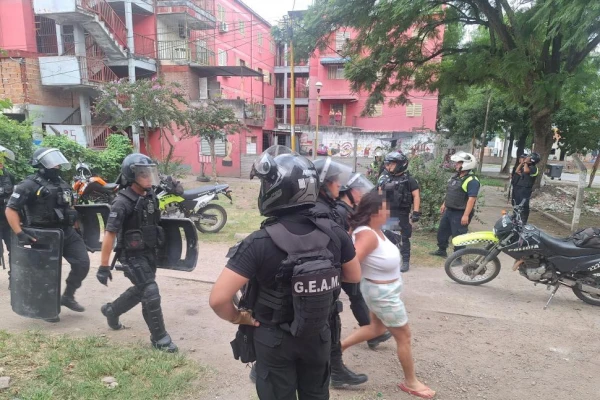 Un crimen tuvo un giro inesperado: la Justicia Federal investiga a policías por secuestro extorsivo