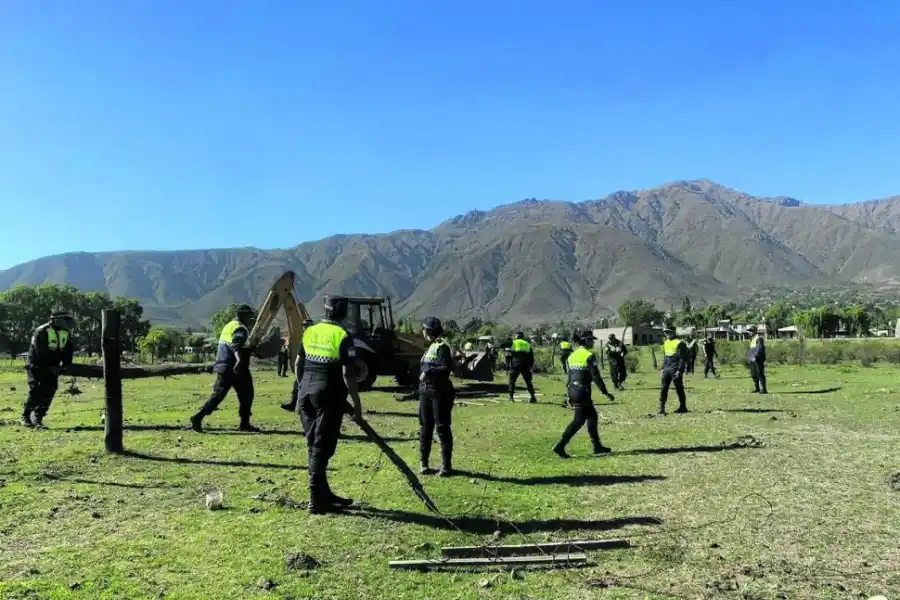 VIDEO. La Provincia se quedó con las tierras de un loteo en El Mollar