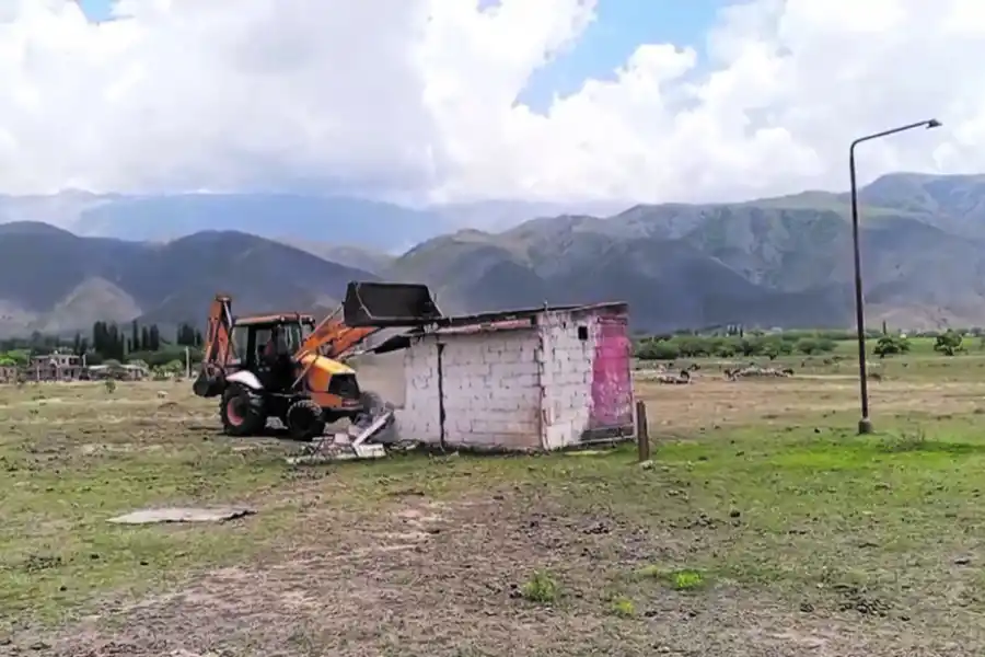 VIDEO. La Provincia se quedó con las tierras de un loteo en El Mollar