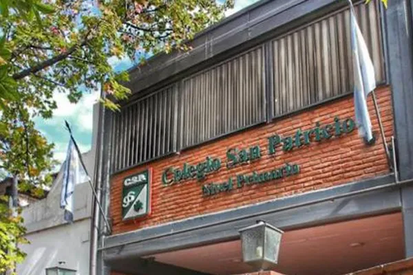 Ropa adecuada: el pedido de un colegio a los padres que abrió una discusión