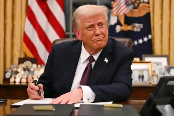 Guerra comercial: Trump amenaza con aplicar aranceles del 200% a Europa