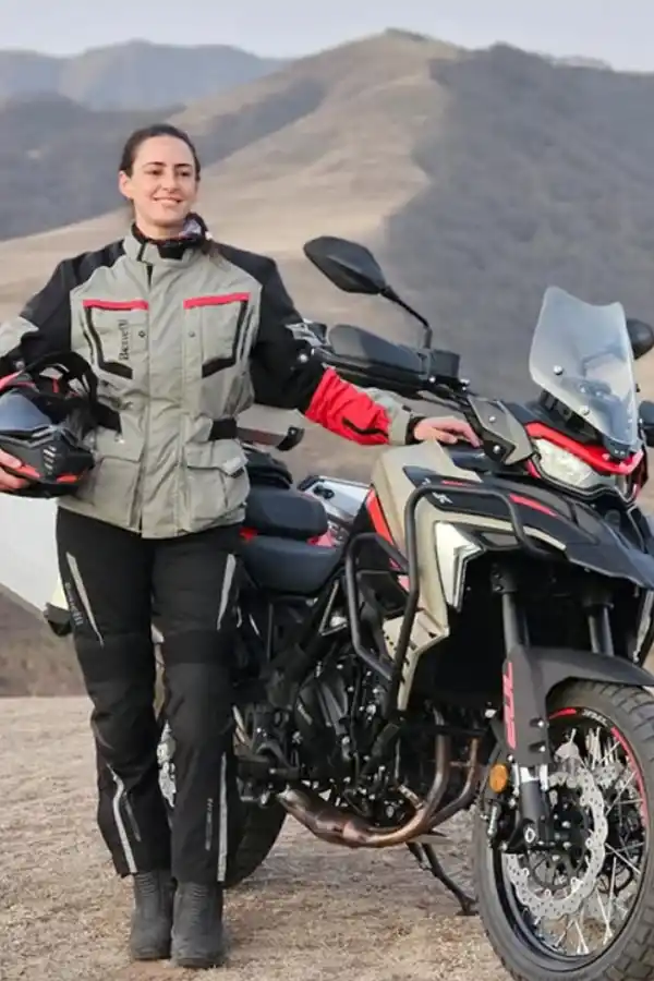 Virginia Guidetti es embajadora oficial de Benelli.