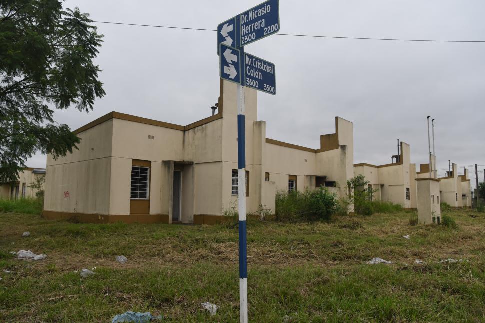 MEGA BARRIO. Las 2.500 casas debían haberse entregado en 2017.