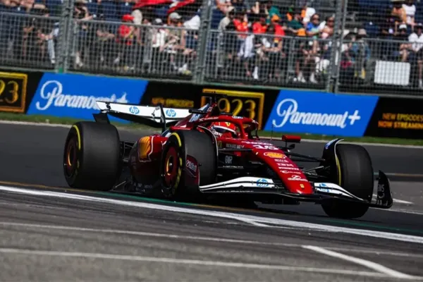 Charles Leclerc brilla en Australia mientras Lewis Hamilton busca ritmo en Ferrari