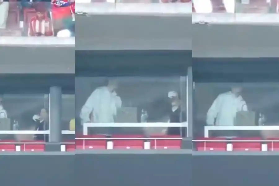 La cantante en un palco del Metropolitano alentando a su ex pareja.