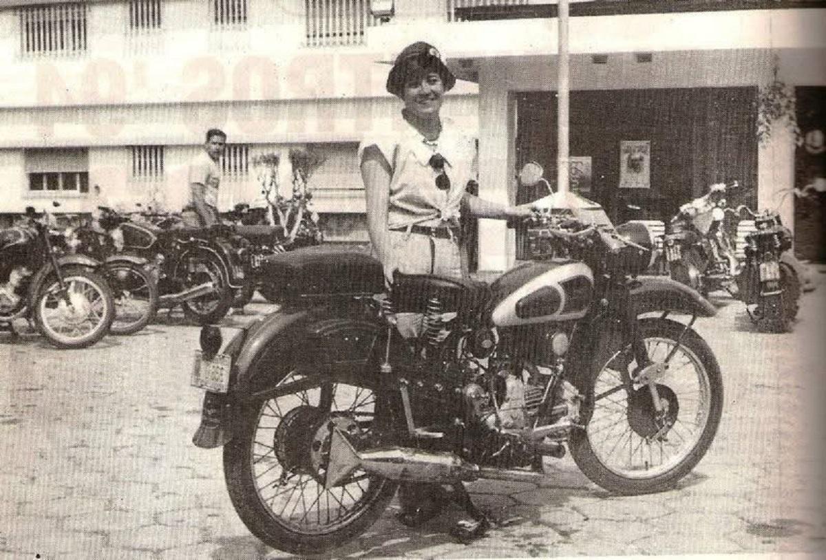 MUJER RÉCORD. Norma asegura que fue de las primeras que participó de un rally de motos antiguas.