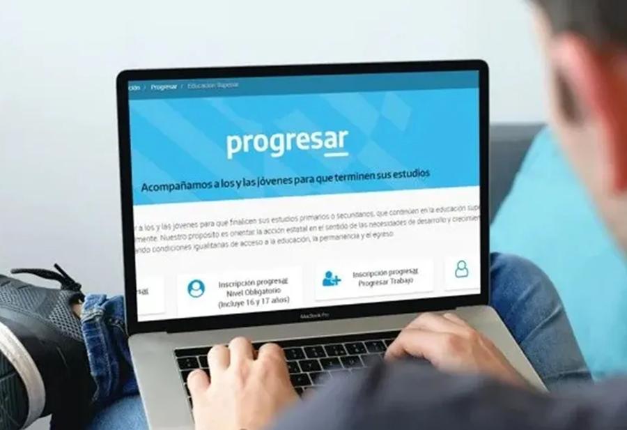 Se ofrece soporte solo a alumnos de hasta 24 años que cursen hasta el nivel secundario.