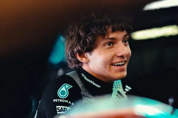 Antonelli: cara de niño, alma de piloto