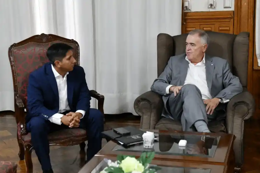 Dimes y diretes: la jugada de Noguera que irritó al jaldismo y una foto con aroma a respaldo