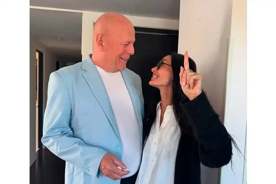 Bruce Willis reapareció en fotos de Demi Moore tras su diagnóstico de demencia