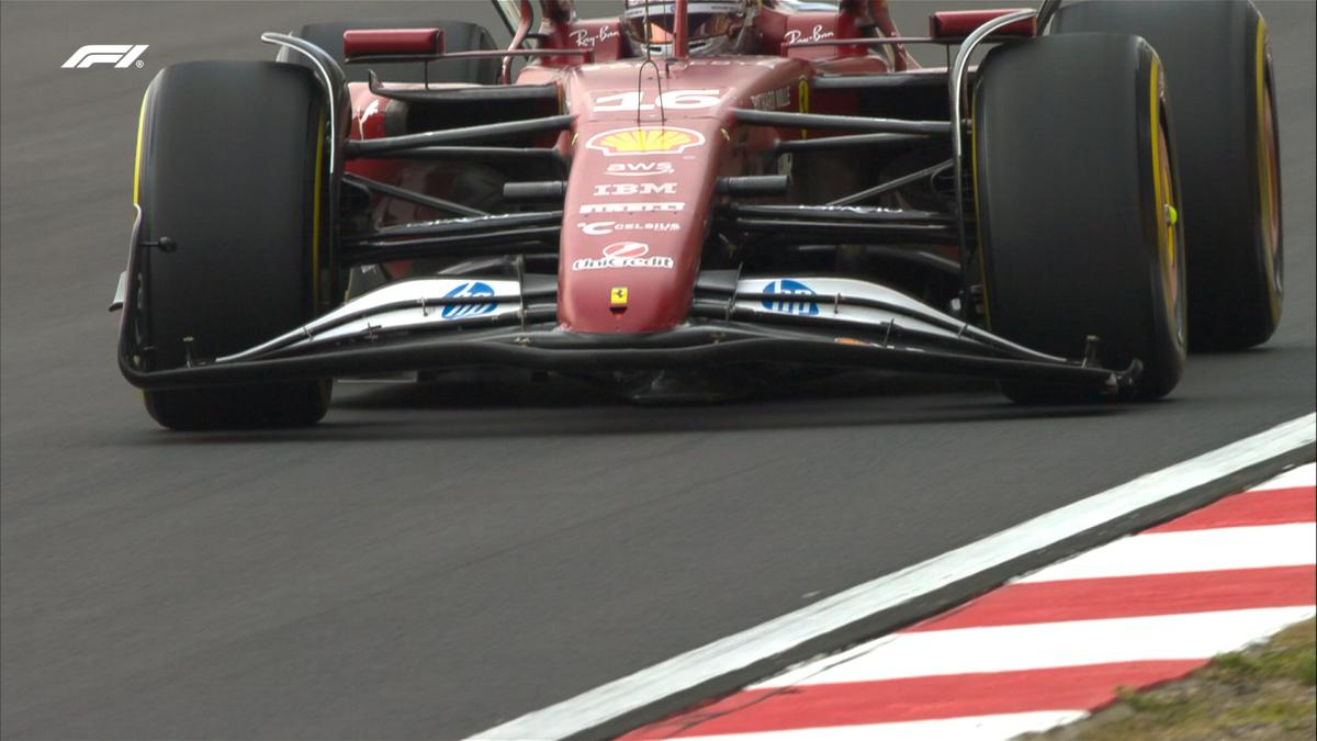 La Ferrari de Hamilton fue chocada por el menos pensado