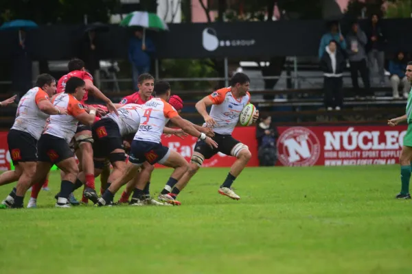 Tarucas dio el golpe en Córdoba y venció a Dogos XV, el campeón defensor del Súper Rugby Américas