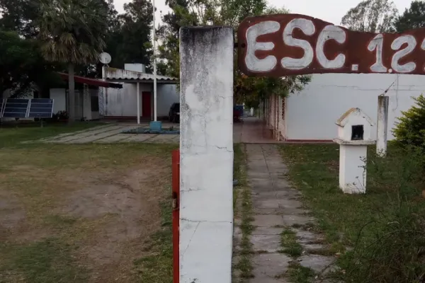 Santa Fe: denuncian una violación grupal en un colegio pupilo