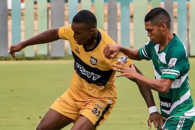 Conmoción en el fútbol argentino: un futbolista de San Lorenzo sufrió un paro cardíaco
