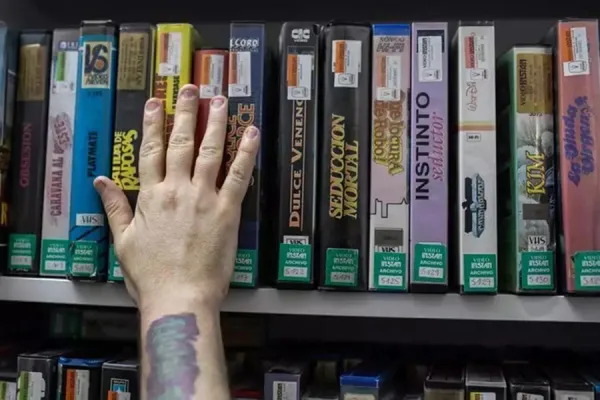 Podés tener un tesoro en casa: coleccionistas pagan hasta U$S 700 por VHS de obras de Disney