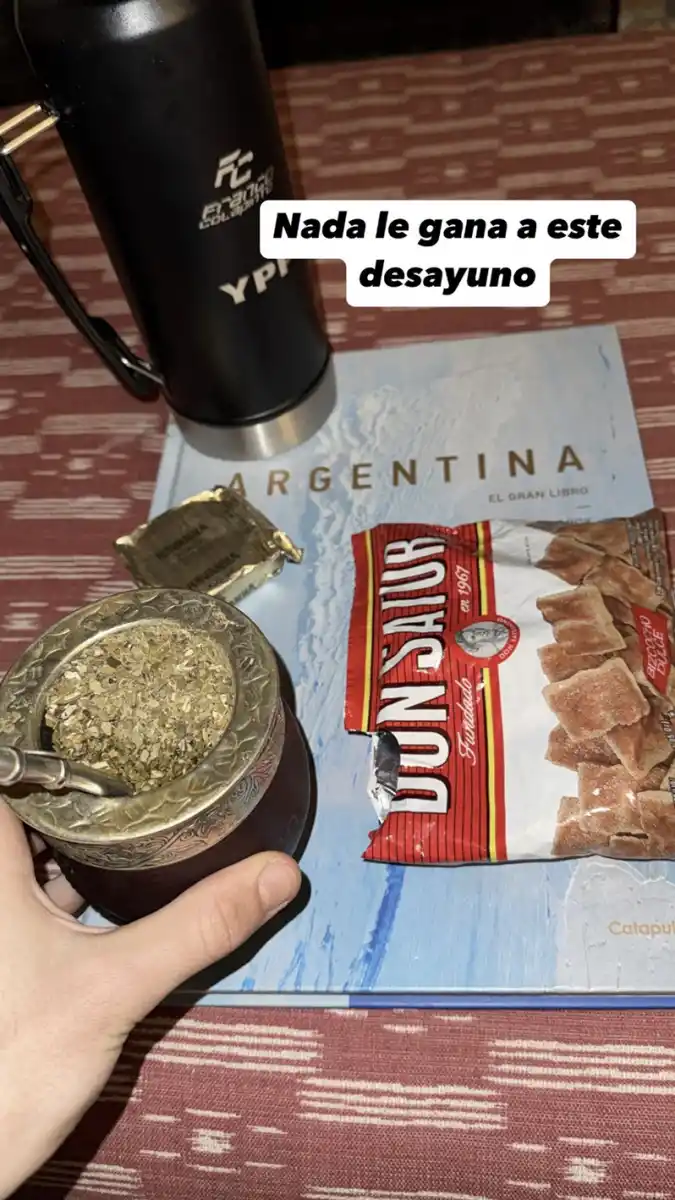 Colapinto mostró su particular desayuno favorito y sorprendió a los fanáticos de la Fórmula 1: “Nada le gana”
