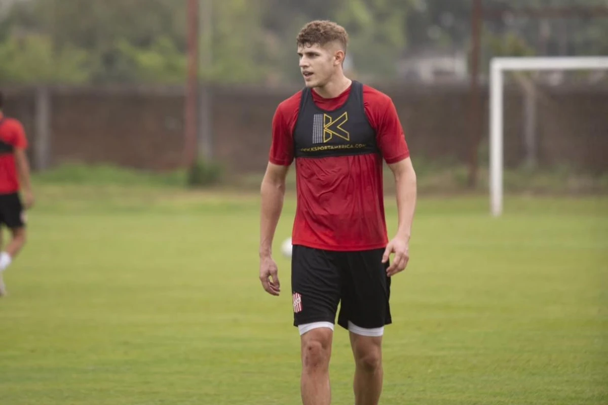 LISTO PARA EL DESAFÍO. Mateo Pérez confía en que seguirá sumando minutos con San Martín.