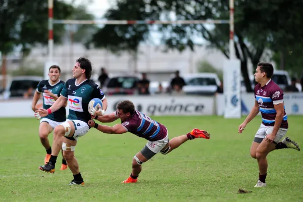 El chip triunfal apareció tarde para que Tucumán Rugby goleara