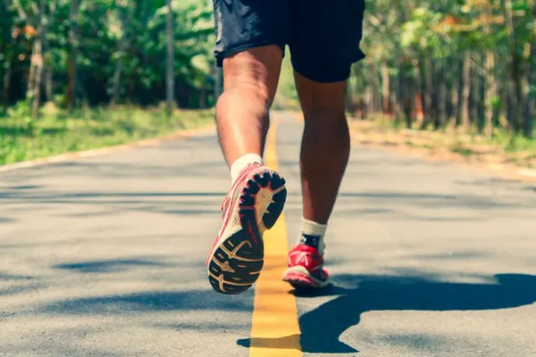 Los parámetros para caminar y reducir el riesgo de padecer Alzheimer.