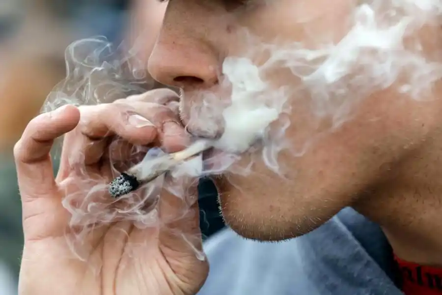 VIDEO. Crisis entre los jóvenes: “Los chicos mueren por sobredosis y está naturalizado”