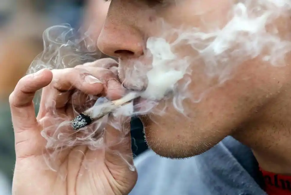 VIDEO. Crisis entre los jóvenes: “Los chicos mueren por sobredosis y está naturalizado”