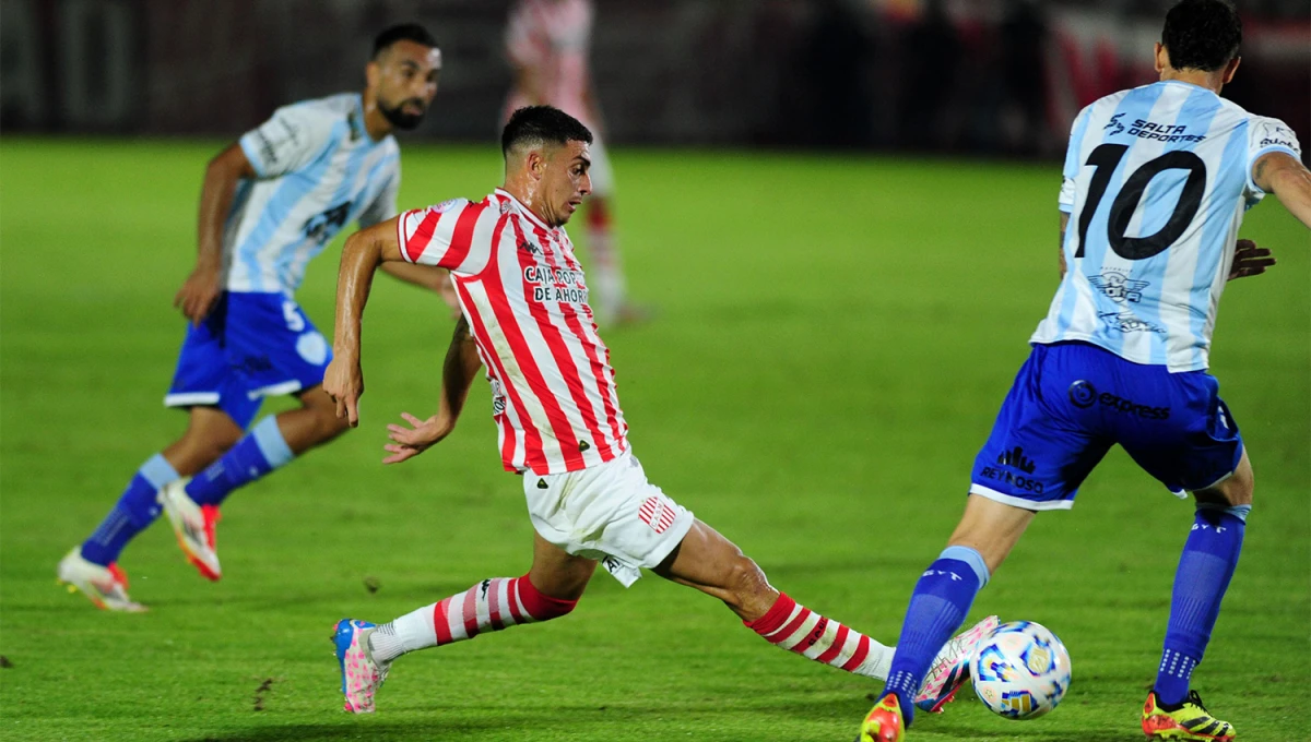 VISITA DIFÍCIL. San Martín, que viene de vencer a Gimnasia y Tiro, jugará esta tarde en Mendoza ante Deportivo Maipú.
