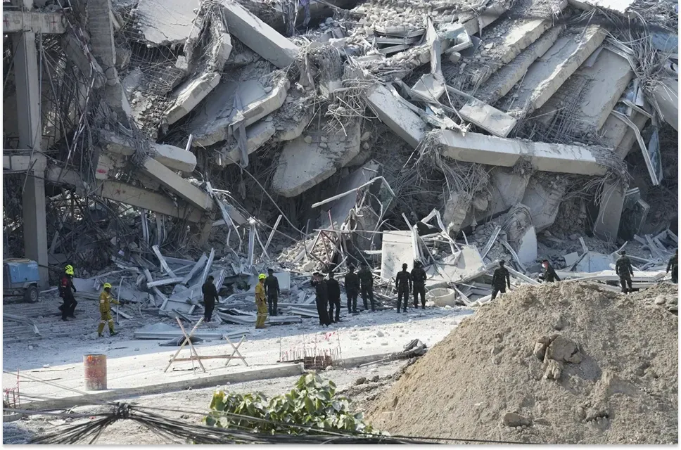 DESASTRE. Un fuerte sismo sacudió Tailandia dejando alrededor de 1.600 muertos.