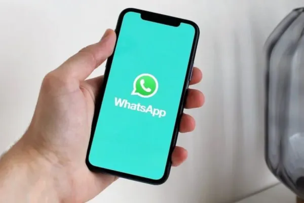 WhatsApp tiene el Modo Espía: de qué se trata, para qué sirve y cómo activarlo