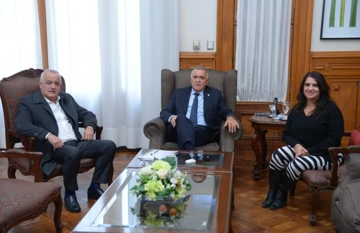 RECLAMOS CRUZADOS. En agosto de 2024, el gobernador Jaldo había recibido a la intendenta Alejandra Rodríguez y al legislador Javier Noguera.