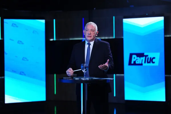 Hoy, en Panorama Tucumano: la despedida del Papa y el escenario político y económico actual