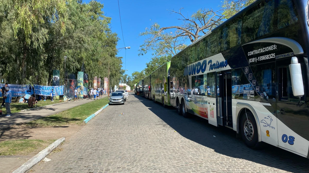 Las quejas de los hinchas de Atlético por el operativo policial en Copa Argentina: Nos tratan como si fuéramos delincuentes