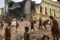 Myanmar llora más de 2.700 muertos por el terremoto
