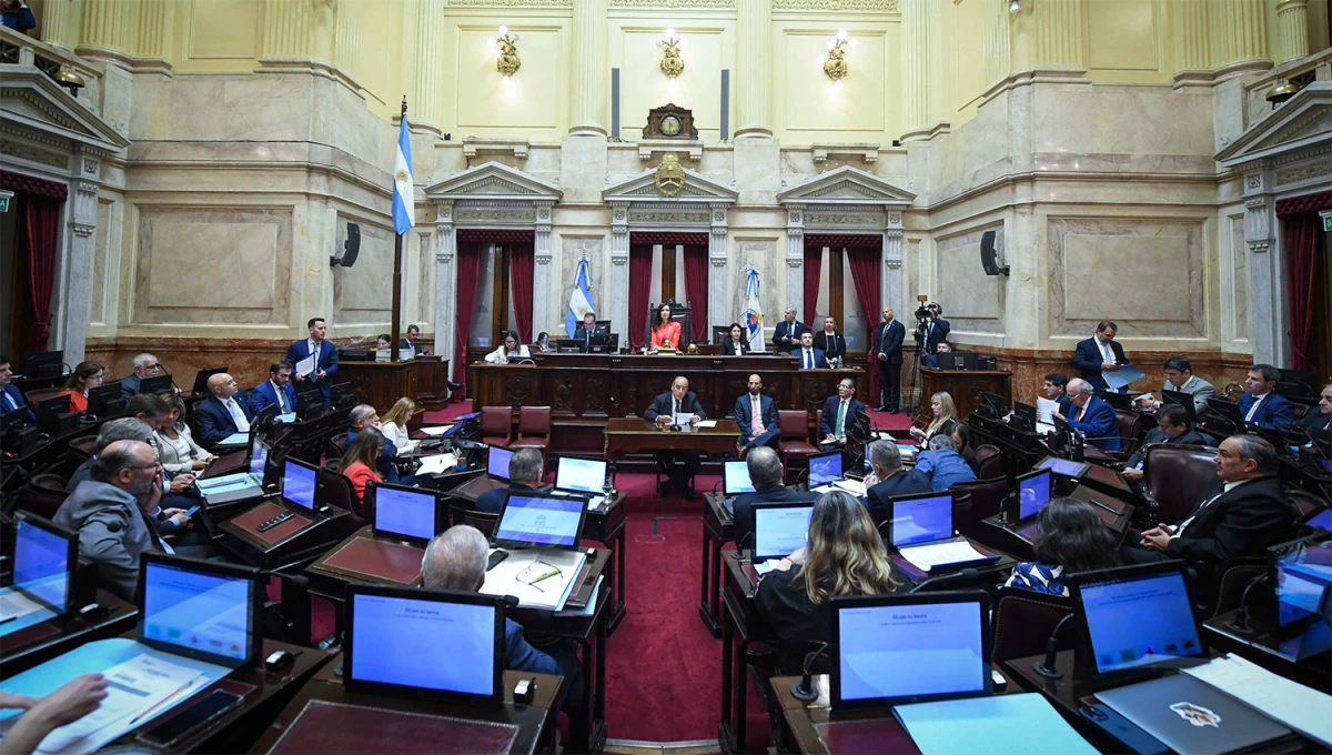 BATALLA EN EL RECINTO. Sin los votos necesarios para la aprobación de los pliegos, el Gobierno enfrentará una dura sesión en su afán por cubrir vacantes en el máximo tribunal.