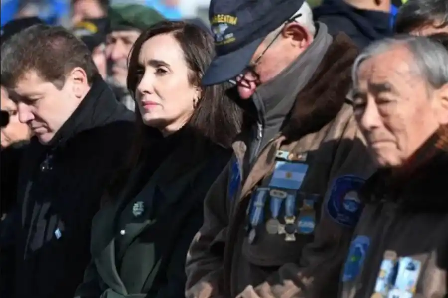 EN USHUAIA. Villarruel aseguró que la causa Malvinas es la “única prenda de unidad de la Nación”.