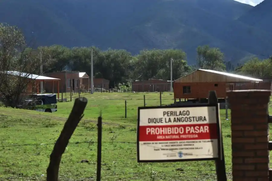 GAUCHO CASTRO. Los boletos de compraventa no tienen validez legal.