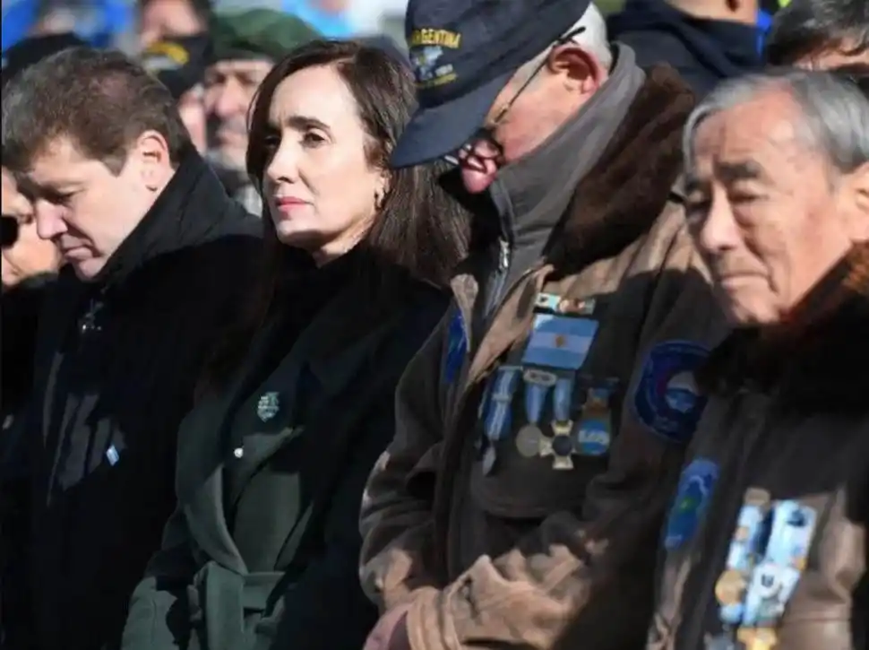 EN USHUAIA. Villarruel aseguró que la causa Malvinas es la “única prenda de unidad de la Nación”.