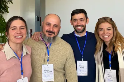 Una startup tucumana busca empleados que rechacen viajar como sardinas