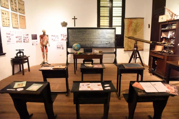 125 años del Colegio Sagrado Corazón: nada como conocer la historia en el lugar que se construyó