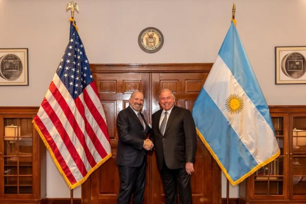 Milei negocia en Estados Unidos arancel cero para 50 productos