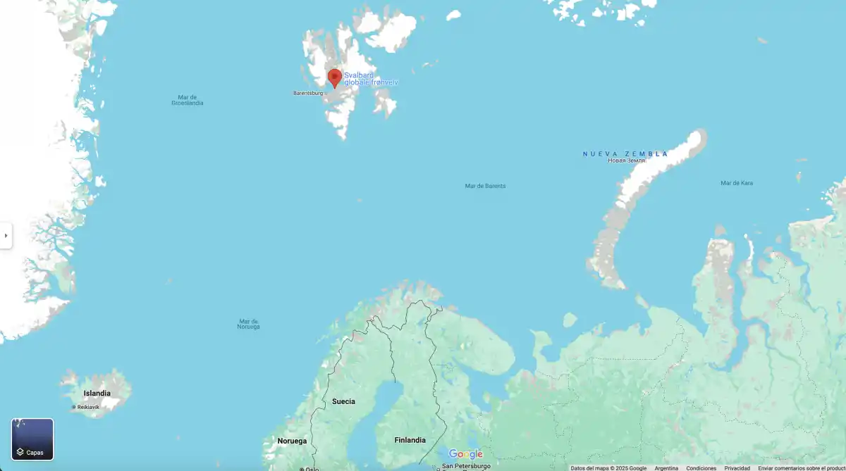 POLO NORTE. El punto rojo señala la ubicación de la Bóveda. / GOOGLE MAPS