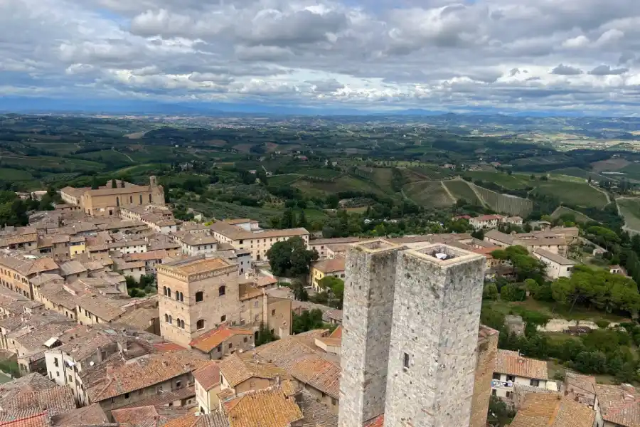 Guía de viaje a San Gimignano: la Manhattan medieval de Italia